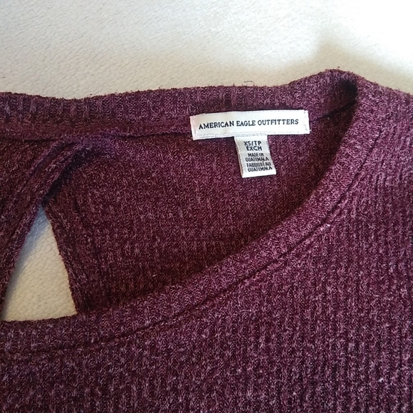 American Eagle Ribbed Open Back Sweater in Burgundy Size XS - Picture 3 of 9